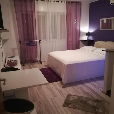 And Stambuk Guest house 3*