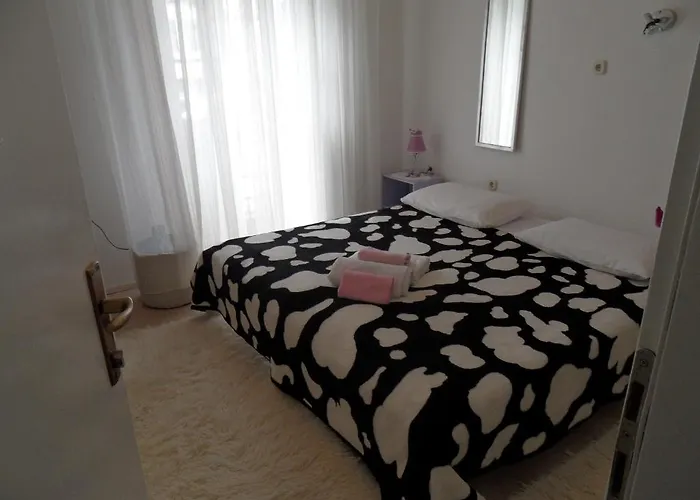Gostinjska kuća And Stambuk 3*